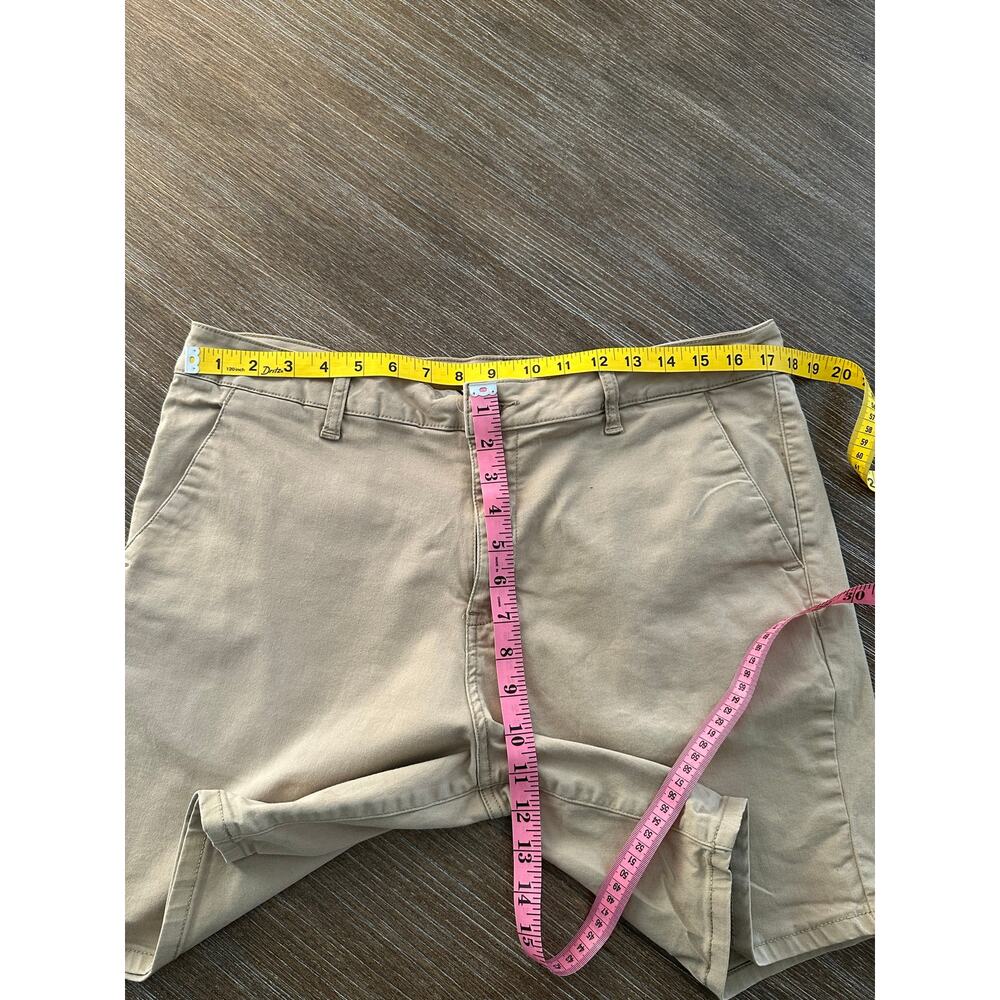 RSQ Jeans Men Khaki Chino Classic ShortsSize 36 - Picture 3 of 7